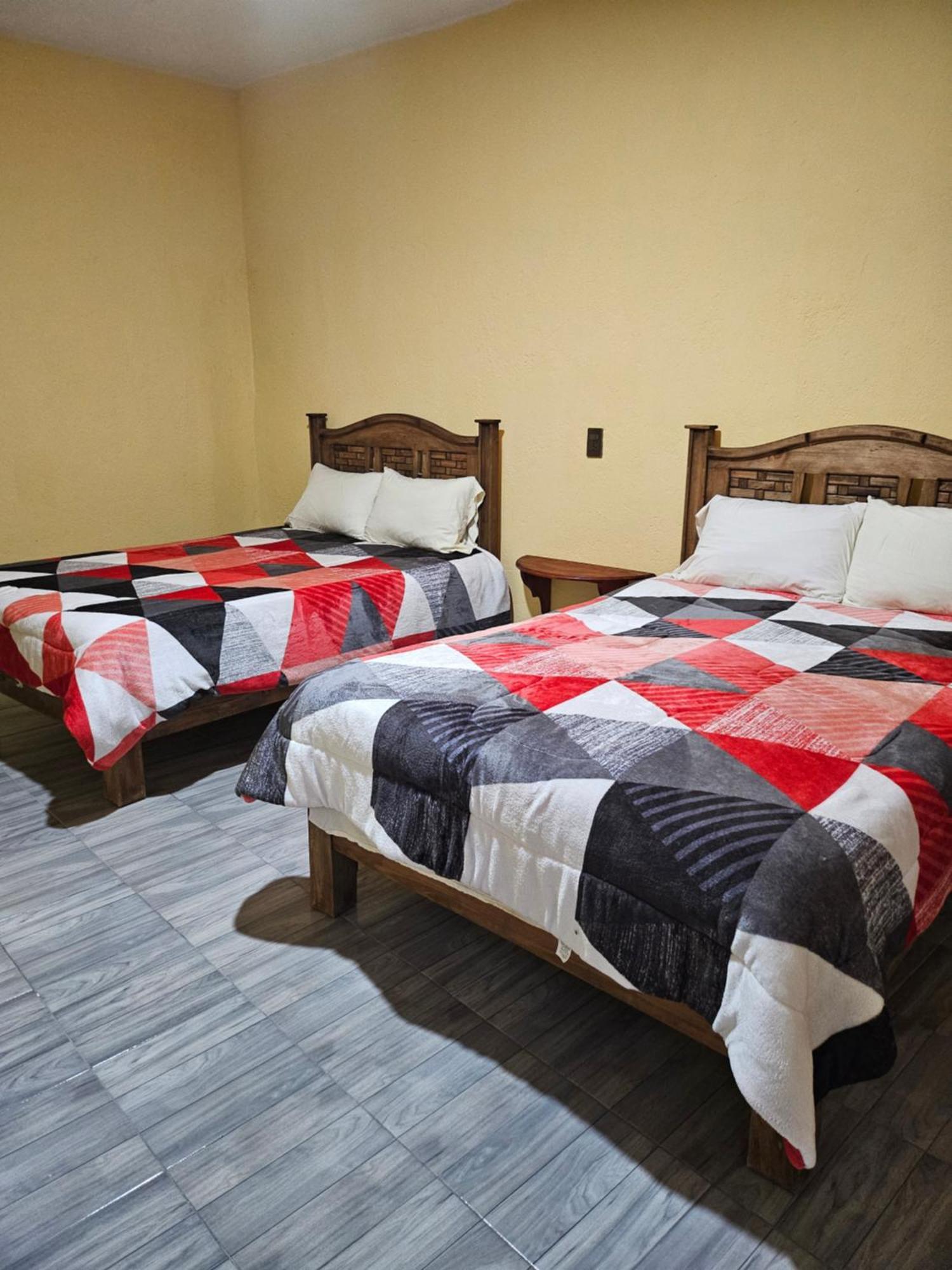Hotel Villa Aurora Bernal Extérieur photo
