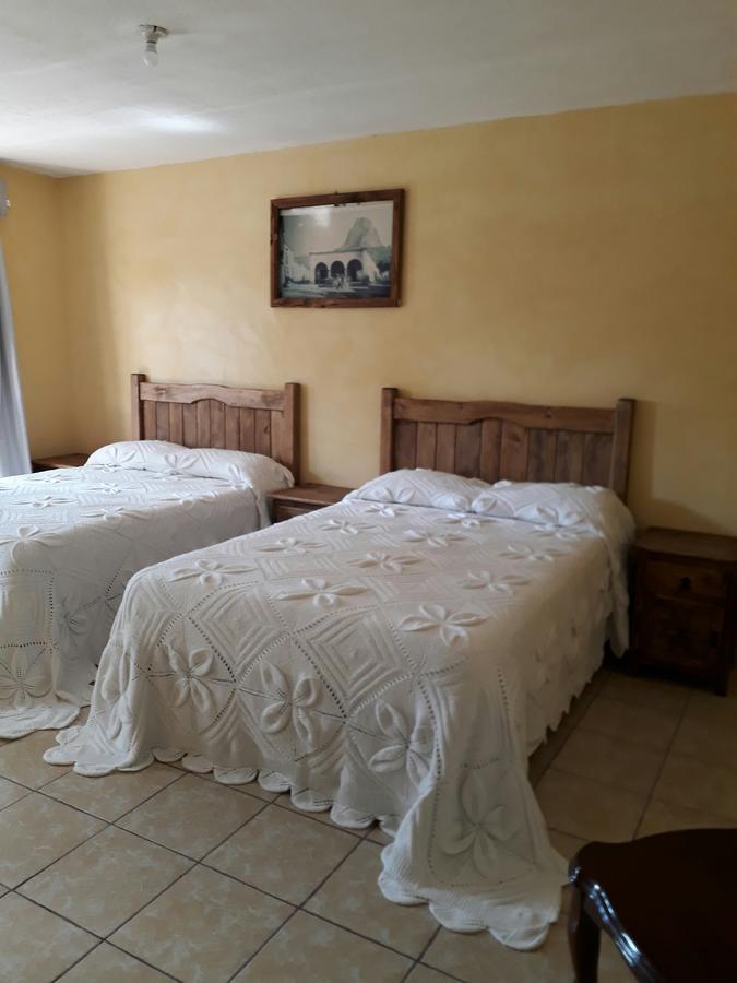 Hotel Villa Aurora Bernal Extérieur photo